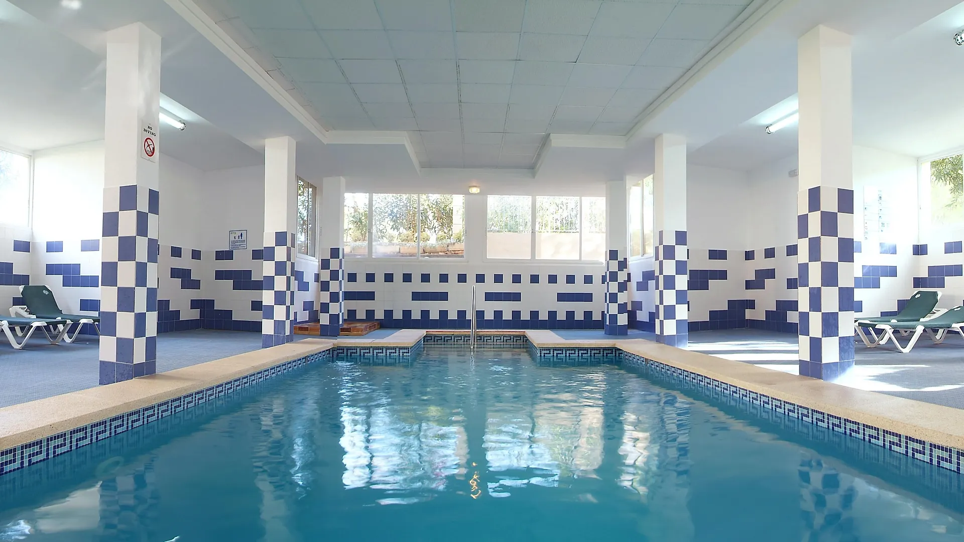 アパートホテル Protur Floriana Resort 3* Sup カラ・ボナ